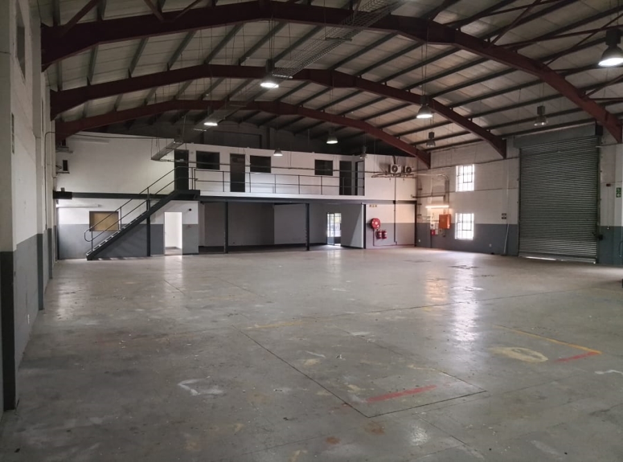 To Let Commercial Property for Rent in Paarden Eiland Western Cape